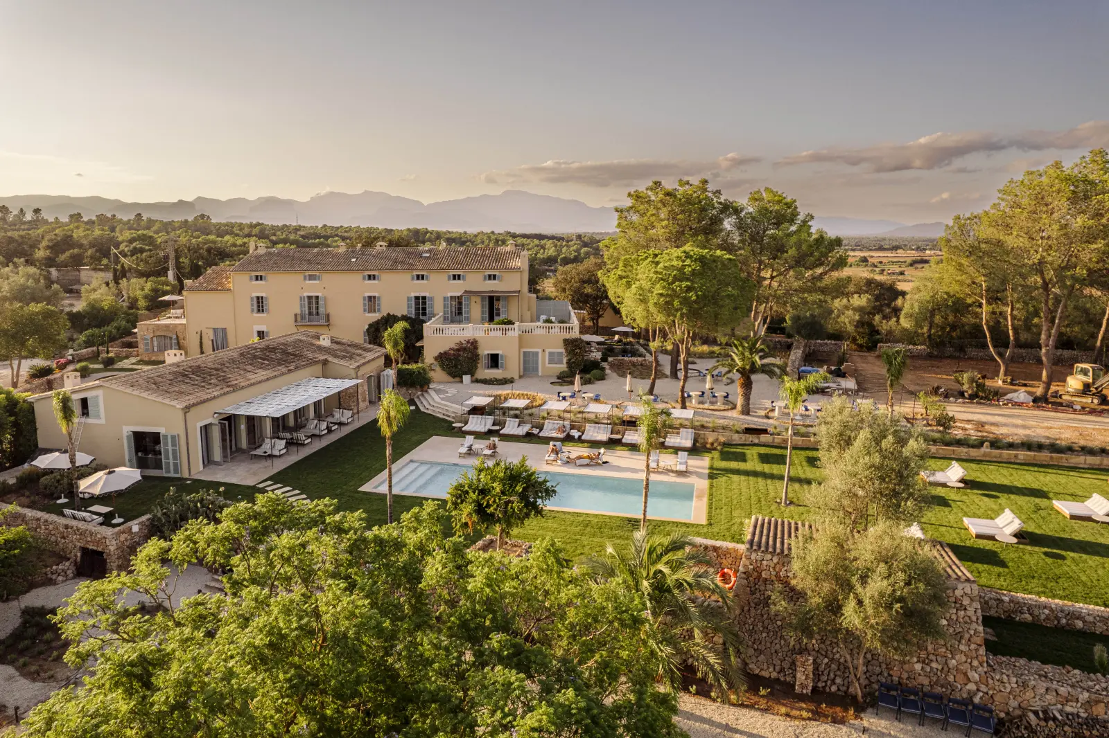 Where to Stay in Mallorca in Summer?